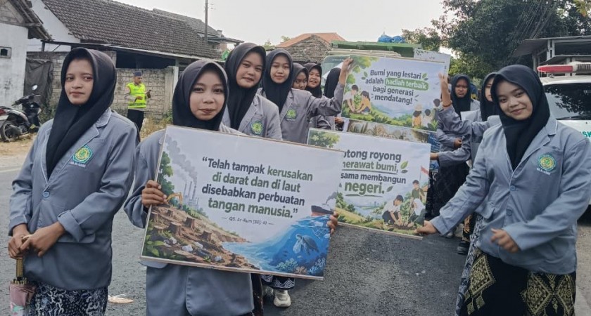 Semarak Pawai Ta’aruf Hari Santri Nasional 2026 Kecamatan Sale, MA Al-Azhar Sale Gaungkan Pesan Alam Lestari dan Persaudaraan
