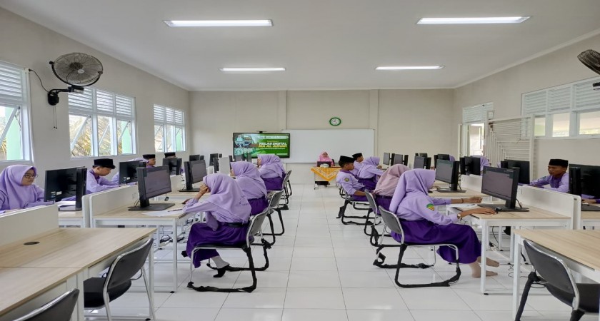 Optimis Sukses! Ujian Madrasah MA Al-Azhar Sale Tahun Ajaran 2025/2026 Digelar Berbasis Komputer