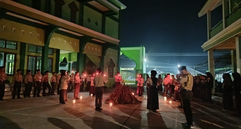 Semangat Kepramukaan Menggema di Kemah PTA MA. Al-Azhar Sale Tahun Ajaran 2026/2027